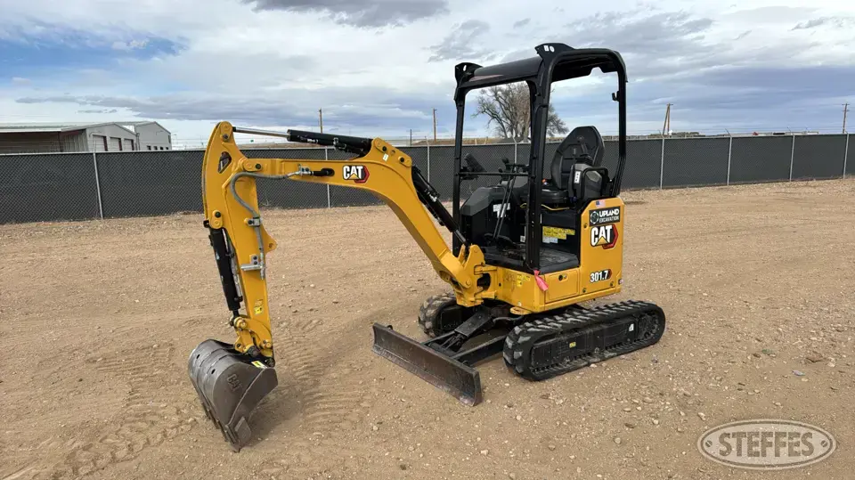 2023 CAT 301.7 CR Mini-Excavator