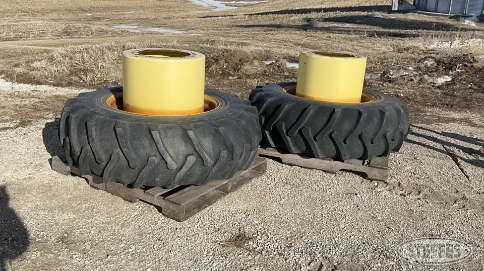 Samson Tractor-Implement Tire