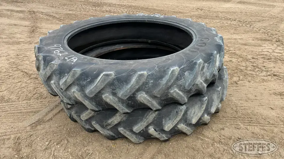 (2) Goodyear DT800 380/90R50 tires Tractor-Implement Tire