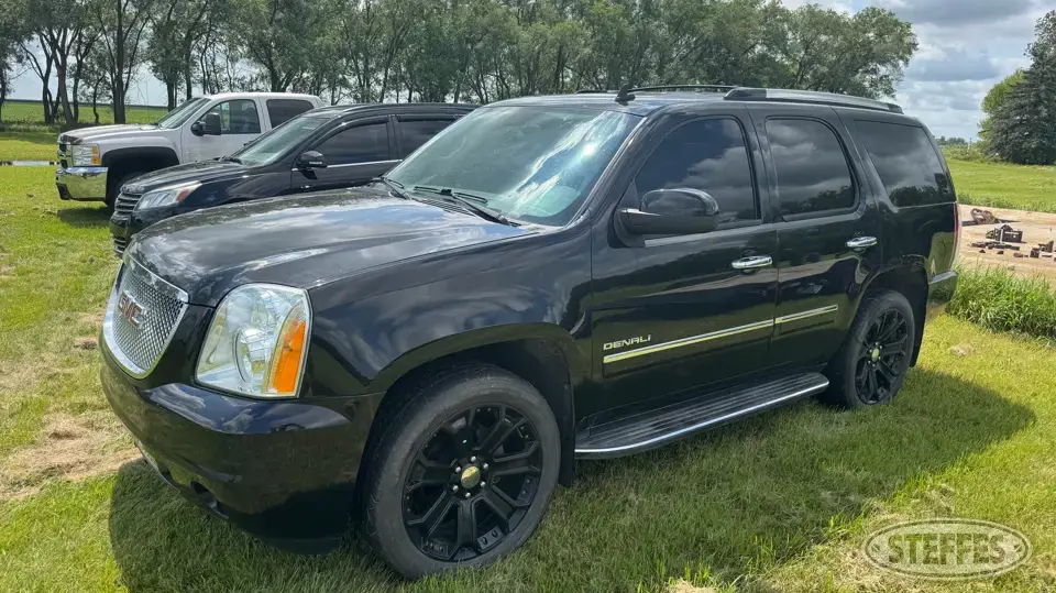 2013 GMC Yukon Denali SUV