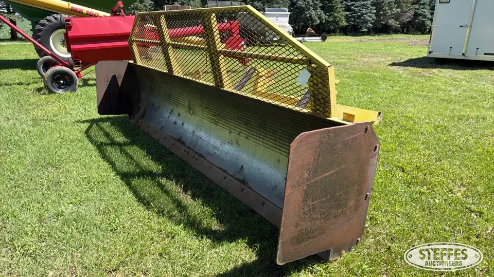 Degelman 14-1 A/T Tractor Loaders and Attachment