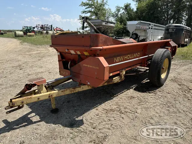 New Holland 328