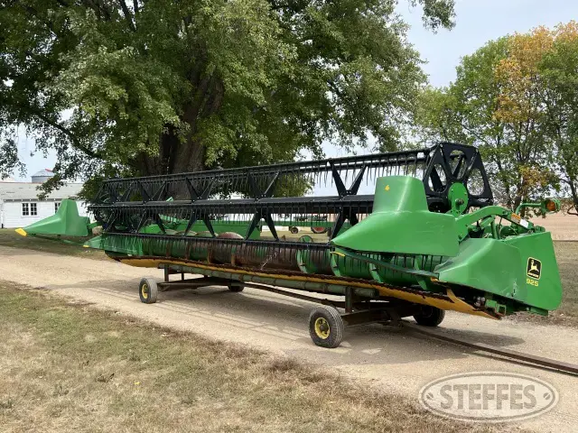 1998 John Deere 925