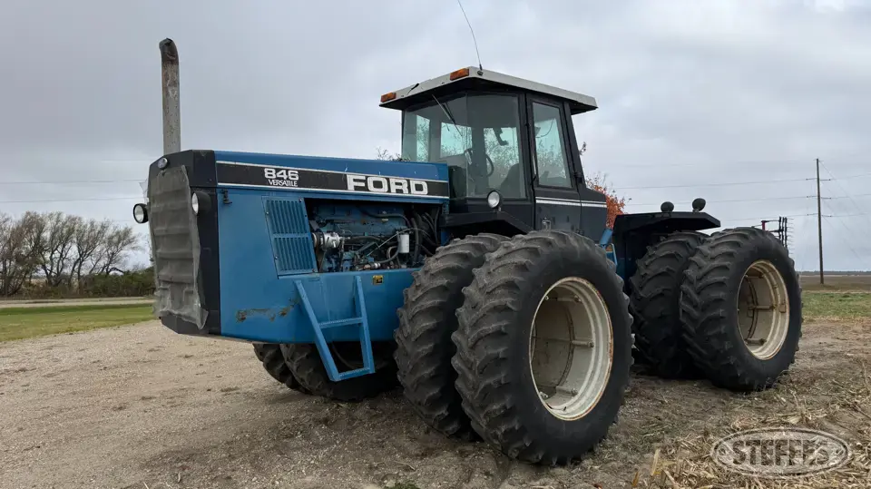 1991 Ford Versatile 846 4WD Tractor