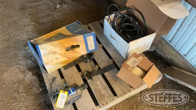 Trimble FM-750 w/EZ-Steer