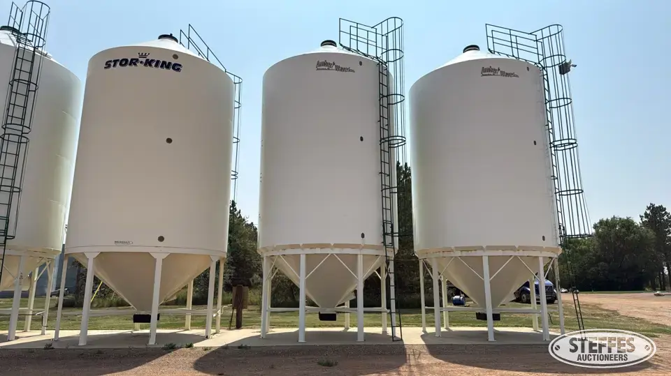 Amber Waves 1640 Hopper Bin
