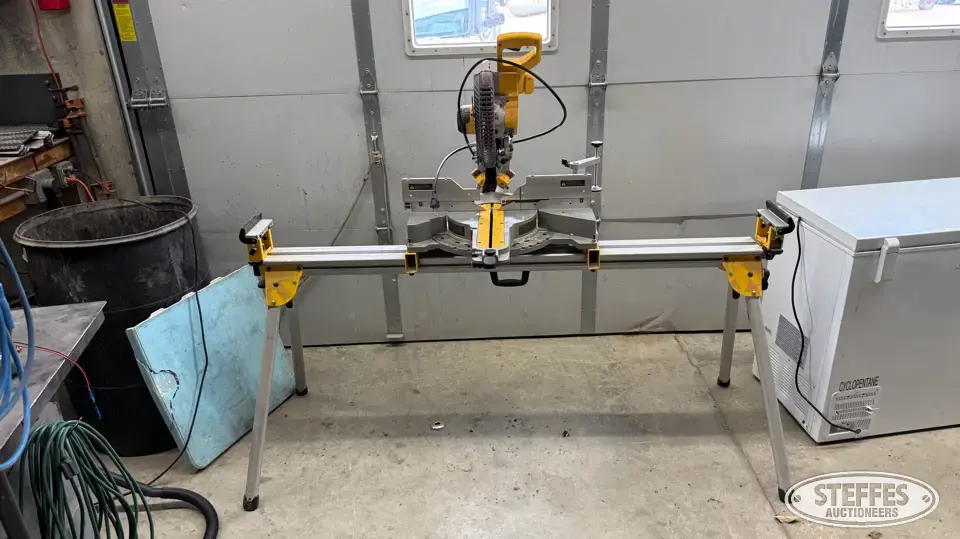 DeWalt DWS780 Power Tool