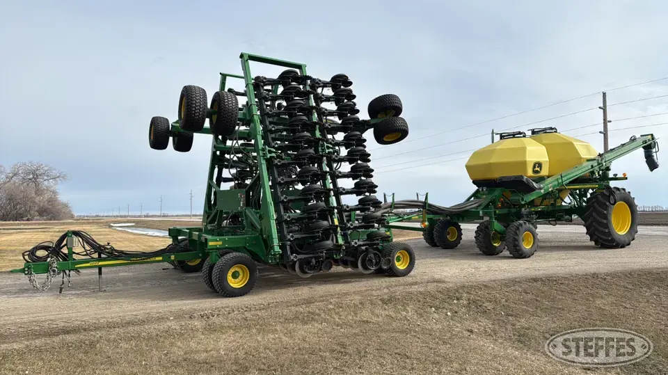 2020 John Deere 1890 Air Drills and Air Seeder