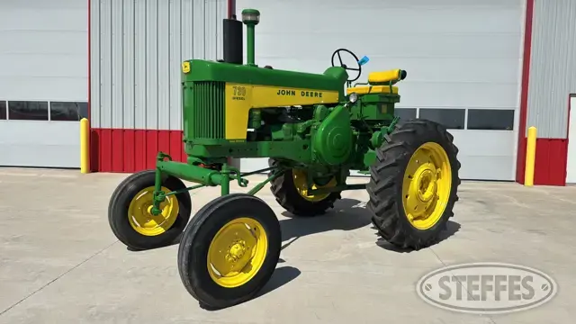 1959 John Deere 730