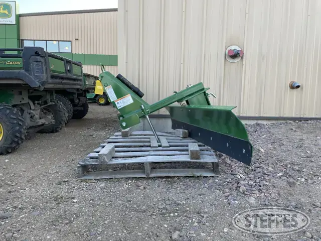 2022 Frontier RB2084