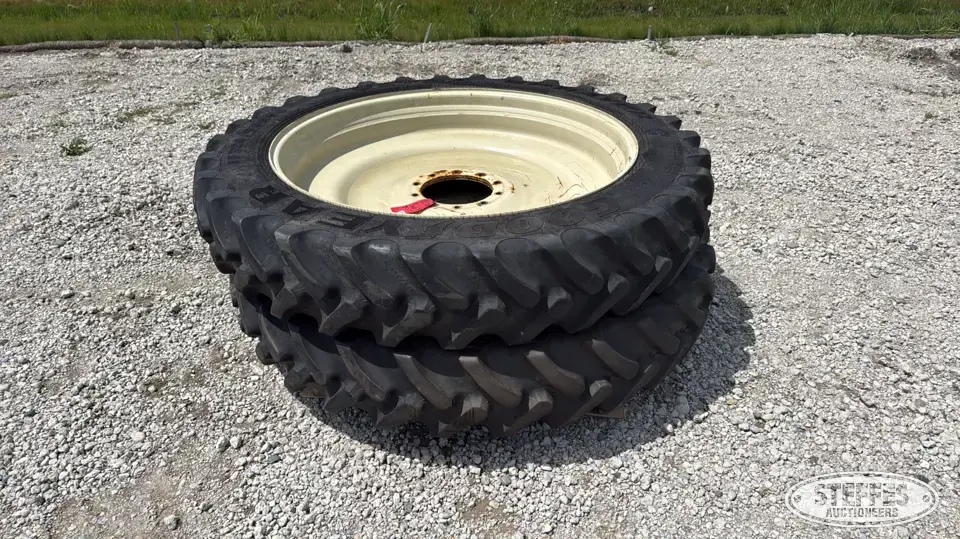 (2) Goodyear Ultra Sprayer IF320/90R50 tires Tractor-Implement Tire