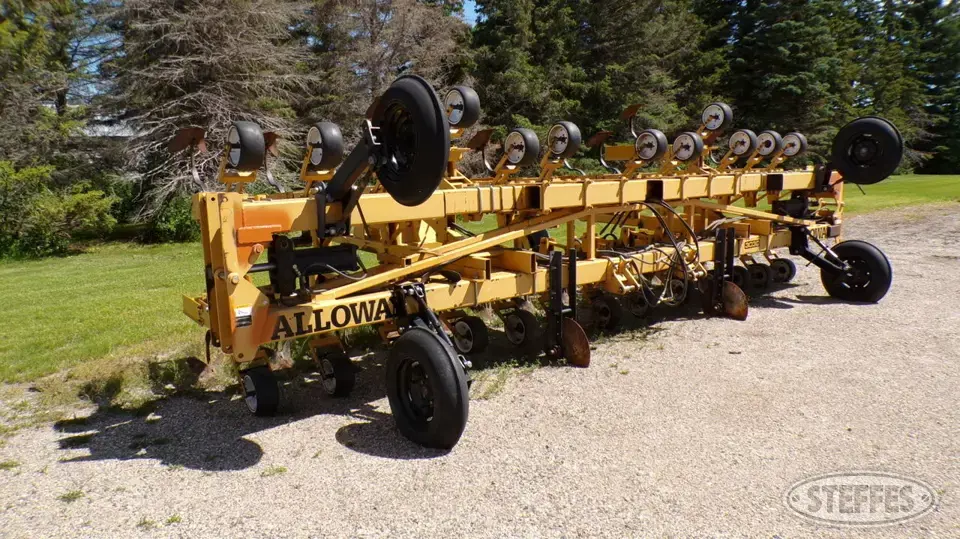 Alloway 3030 Row Crop Cultivator
