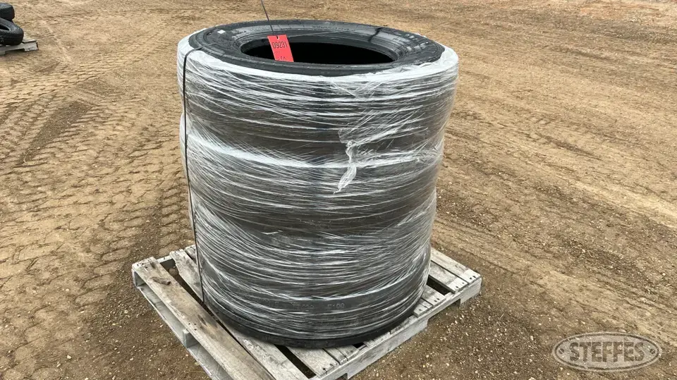 (4) Zwarthz 295/75R22.5 steer tires Truck Tire