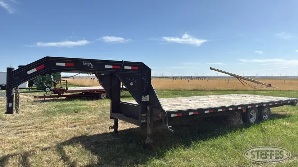 2009 Load Max Flatbed Trailer