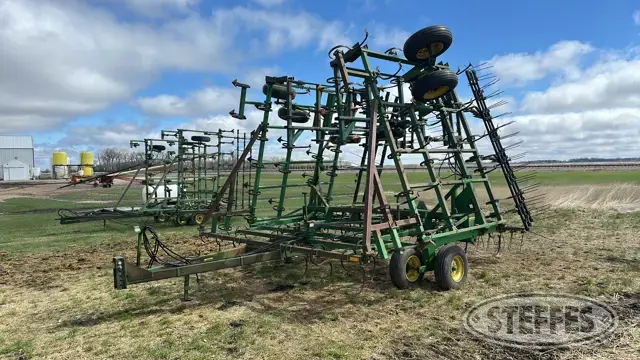 John Deere 960