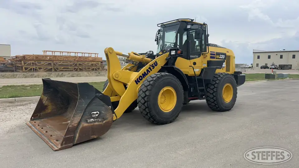 2022 Komatsu WA320-8 Wheel Loader