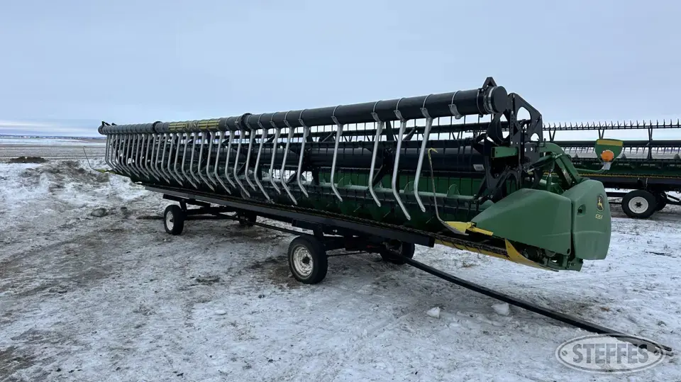 2014 John Deere 635F Flex Head