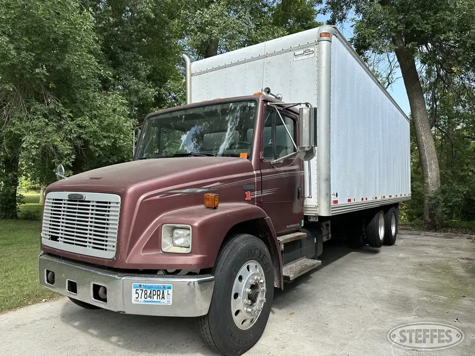 2000 Freightliner FL70 Single Axle Boxed Truck