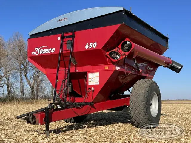 2010 Demco 650