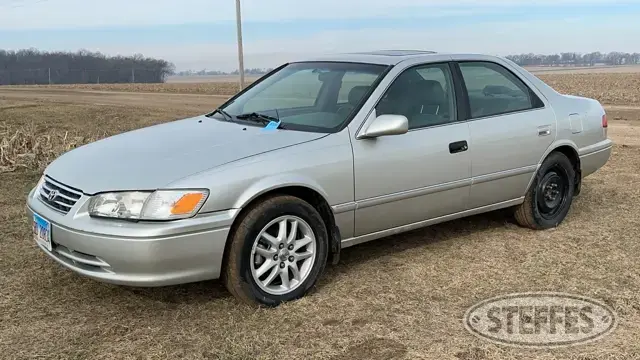 2000 Toyota Camry XLE