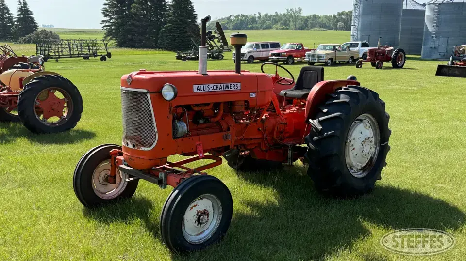 1957 Allis-Chalmers D17 Collectible Tractor