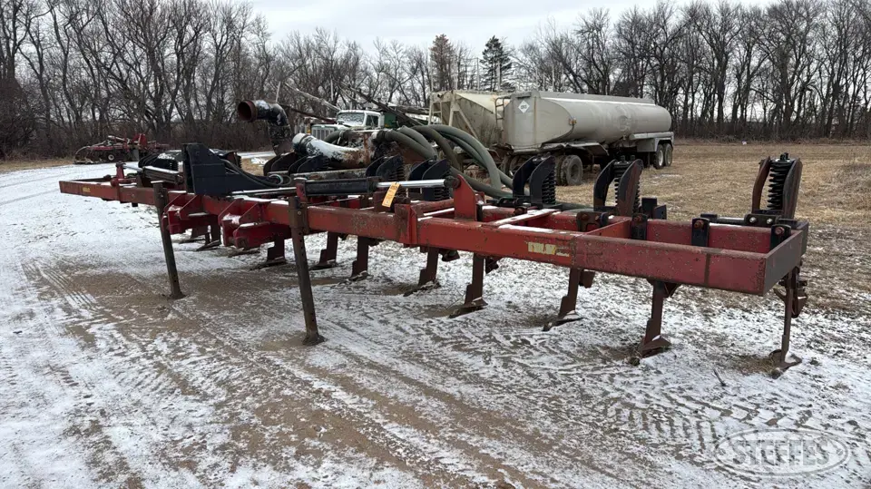 Liquid manure dragline toolbar Manure Application Equipment
