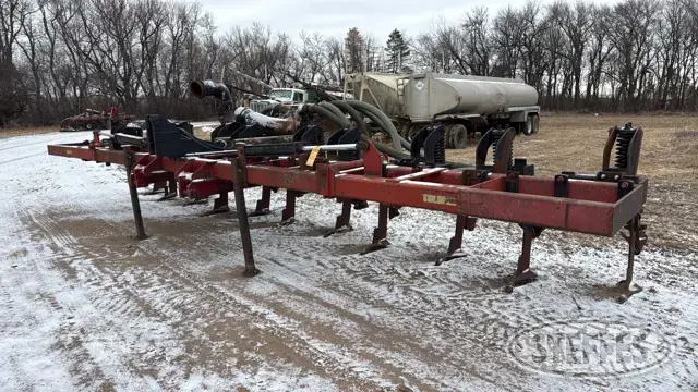 Liquid manure dragline toolbar