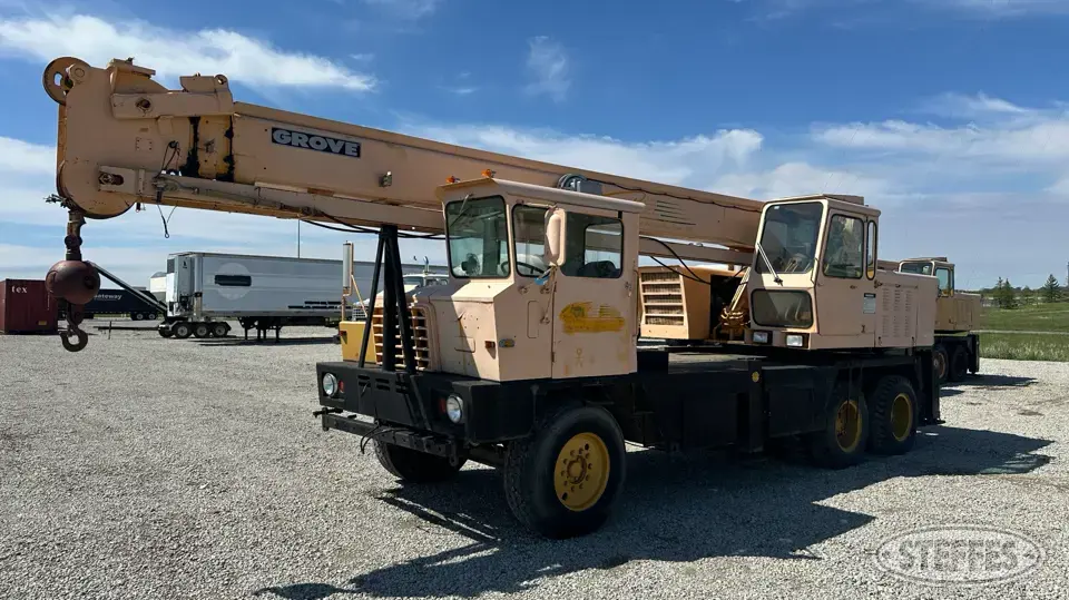 Grove TM1805 Hyd. Truck Crane