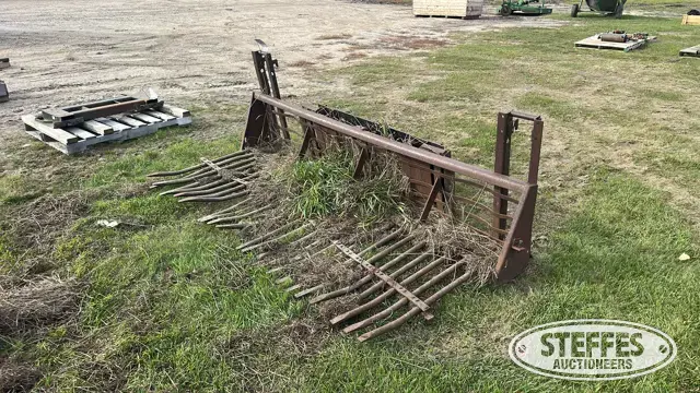 Shop-built skid steer rock bucket