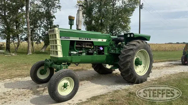 1962 Oliver 1800
