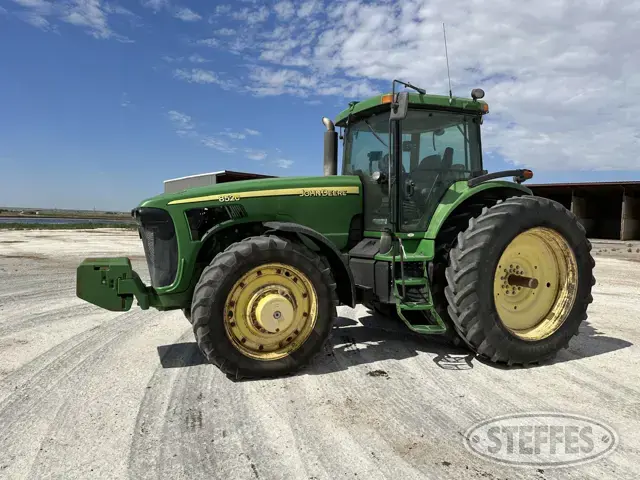 2005 John Deere 8520
