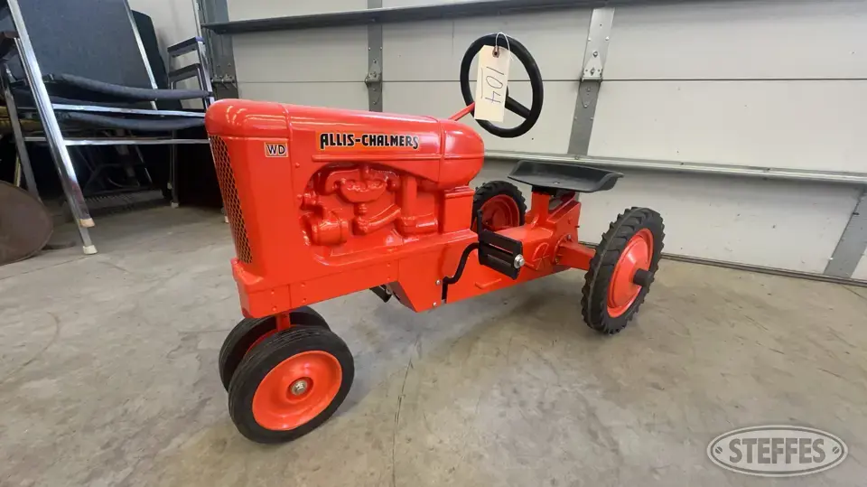 2012 Allis-Chalmers WD Personal Property