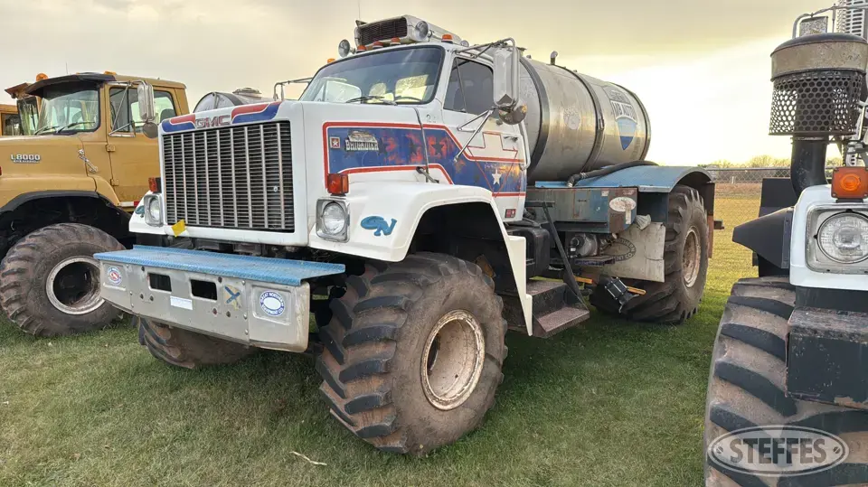 1981 GMC Brigadier Water Truck