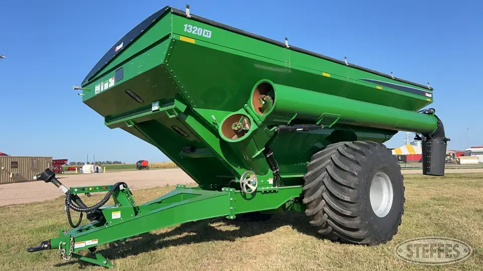2022 Brandt 1320 XT Grain Cart