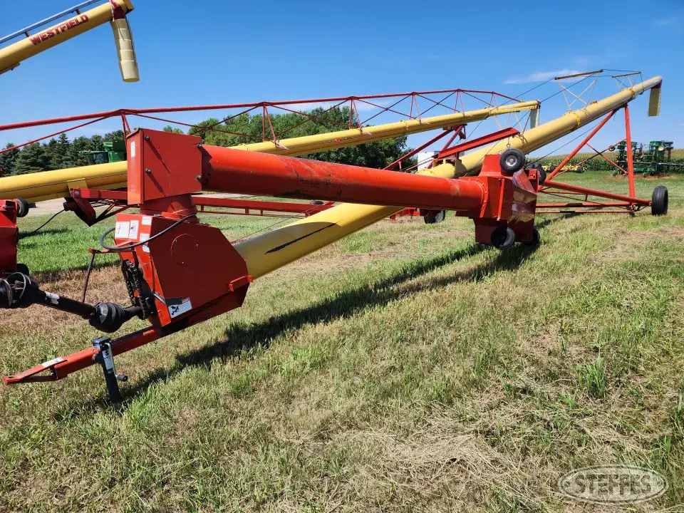 Westfield MK130-71 Swing Hopper Auger