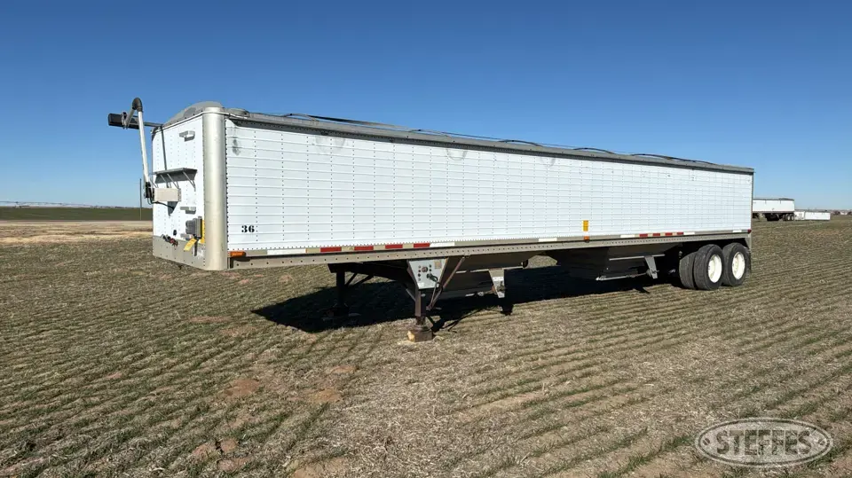 1989 Wilson Pacesetter DWH-200 Hopper Bottom Trailer
