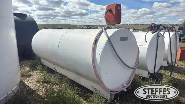 1,200 gal. fuel tank