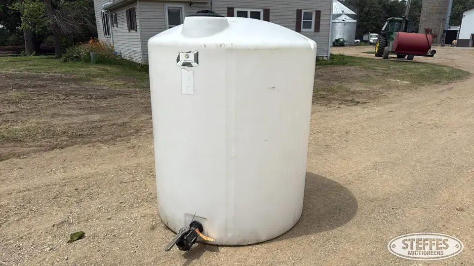 Ace Roto-Mold 500 gal. poly tank