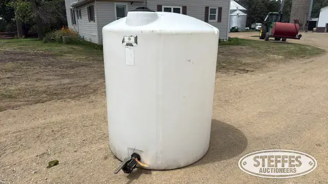 Ace Roto-Mold 500 gal. poly tank