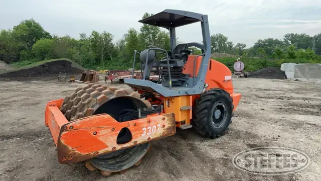 2006 Hamm 3307P