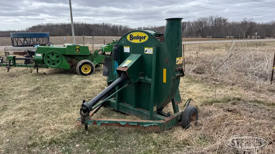 Badger 2060 Series II Forage Processing