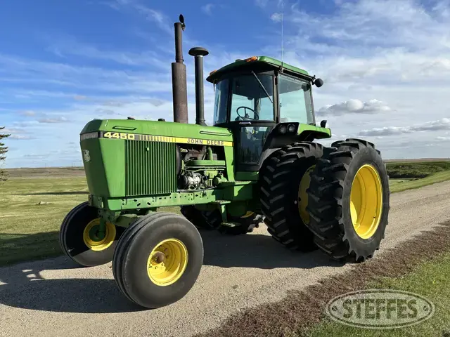 1985 John Deere 4450