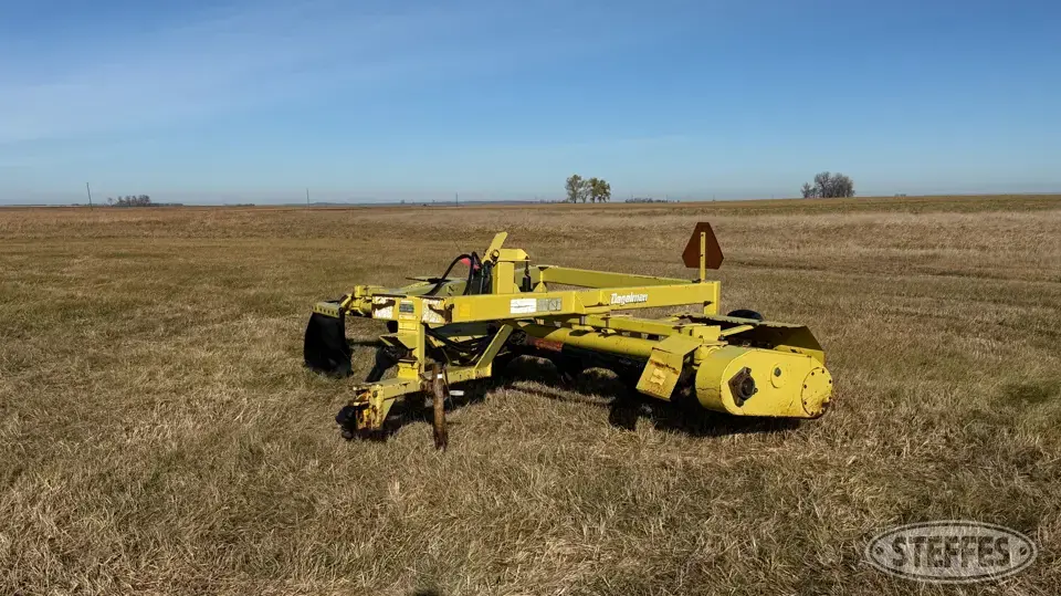 Degelman LC-14 Rock Picker