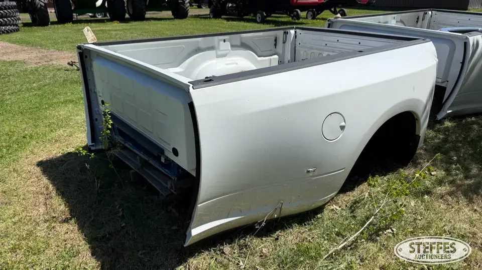 2022 Ram dually pickup box Truck-Trailer Part