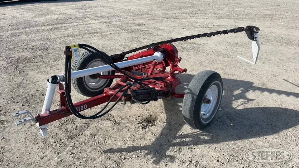 International 1100 Sickle Mower