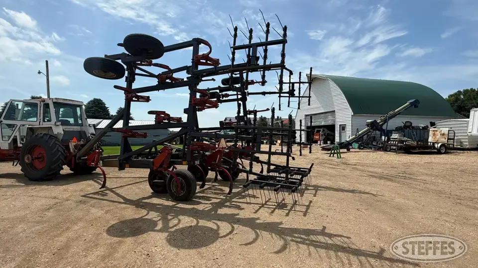 Flexi-Coil 300A Chisel Plow