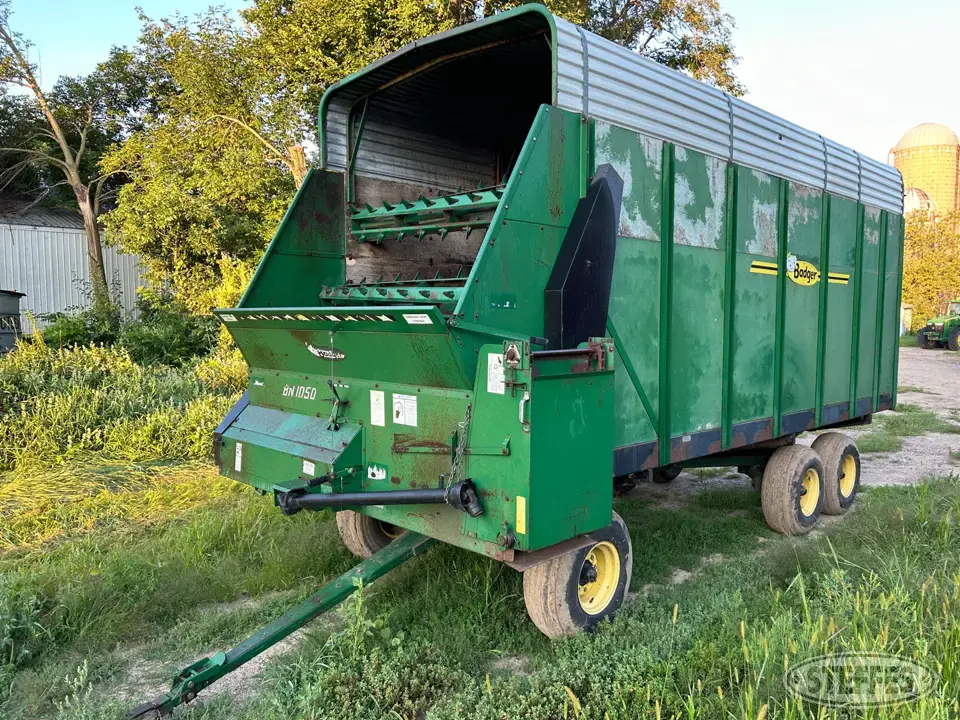 Badger BN1050 Forage Wagon