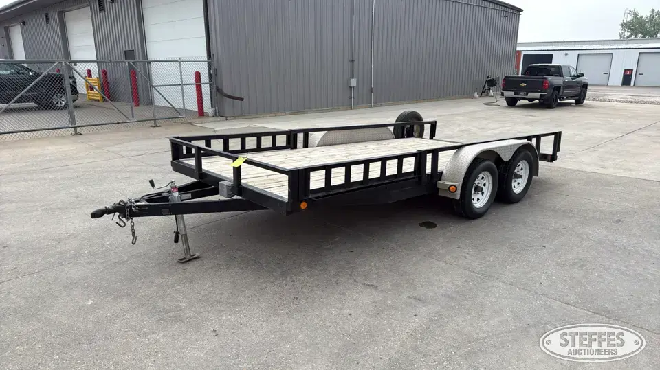2011 PJ trailer Utility Trailer