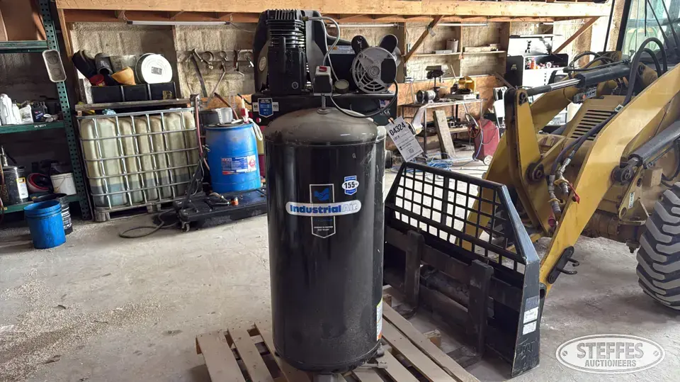 Industrial Air ILA3606056 Air Tools and Compressor