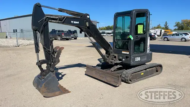 2012 Bobcat E35